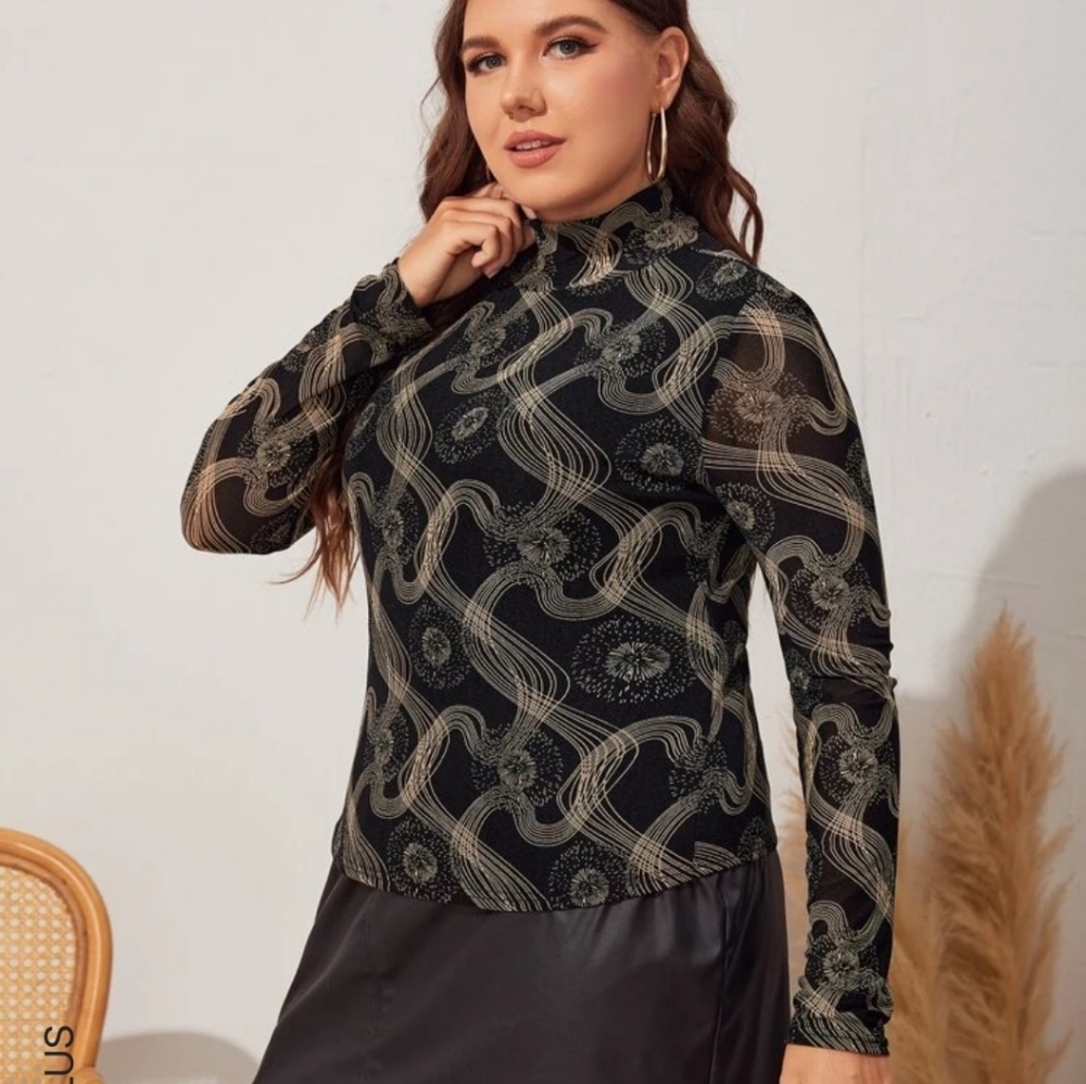 🆕️ Mesh Print Turtleneck Top